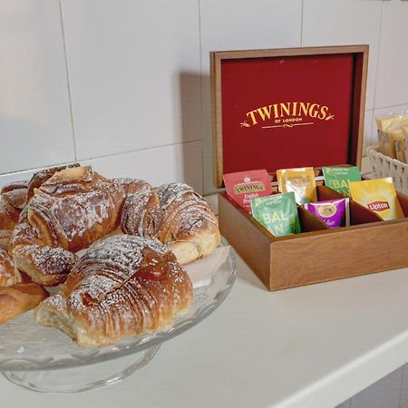 Holiday Sunny Roma B&B Eksteriør bilde