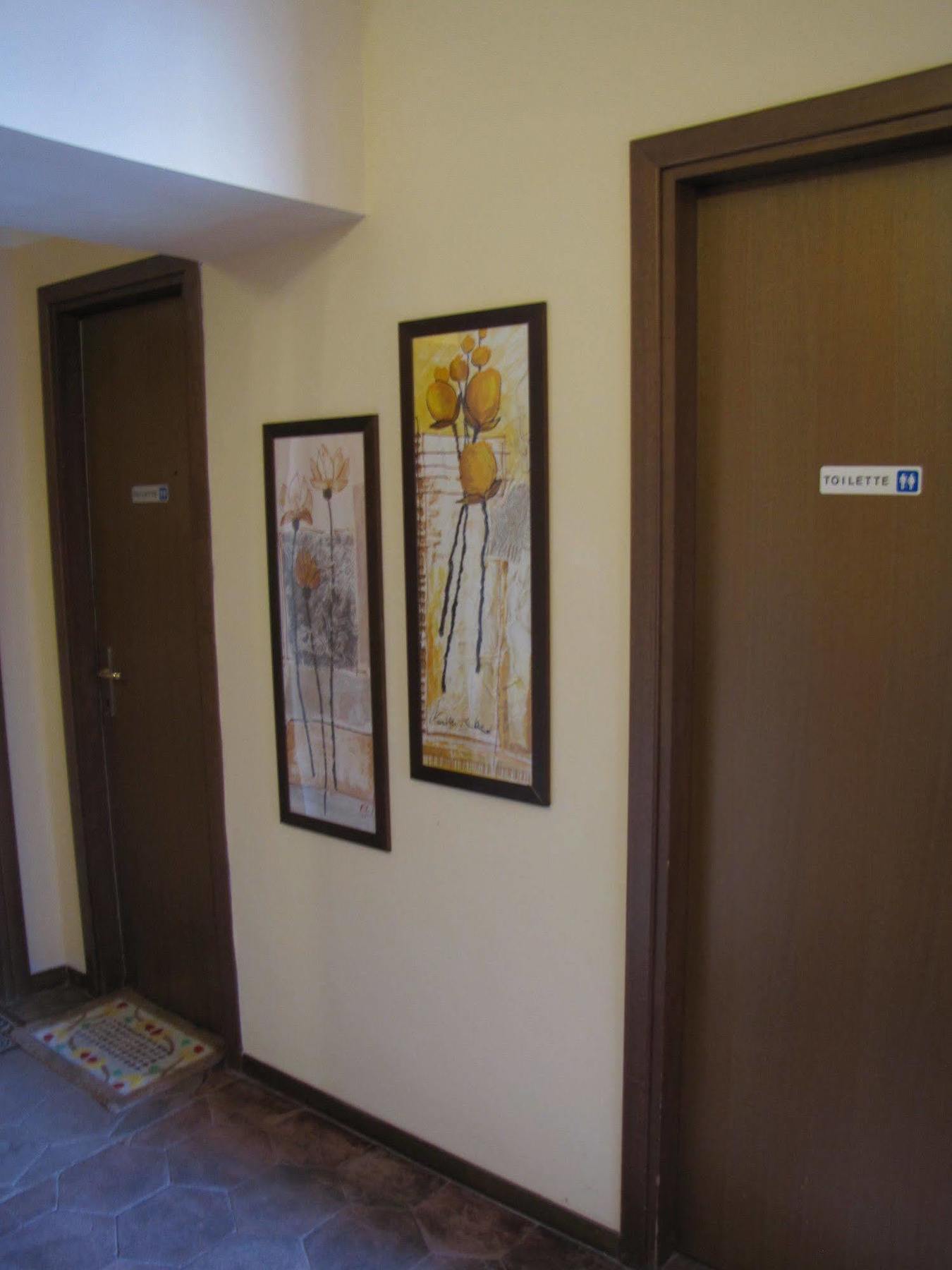 Holiday Sunny Roma B&B Eksteriør bilde